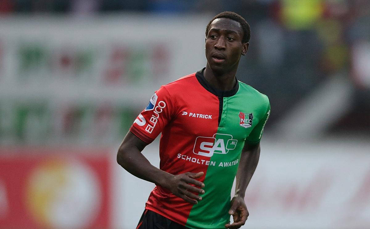 五场比赛的 五场比赛的