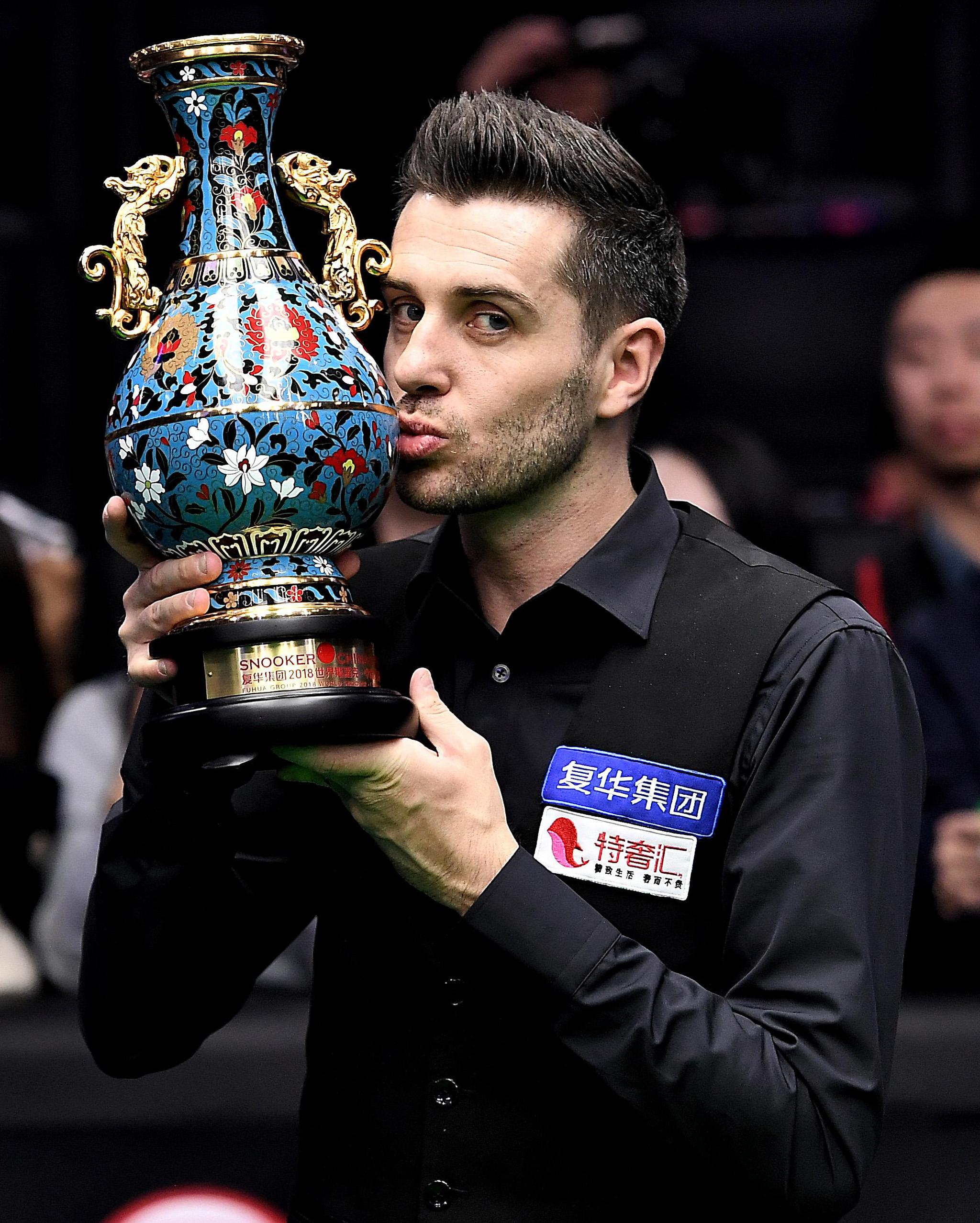 支撑她穿越 支撑她穿越