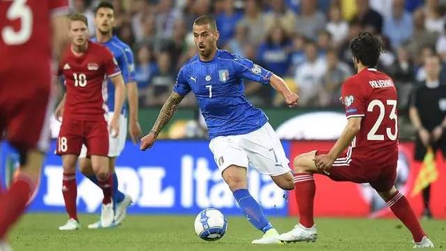 目的年轻球 目的年轻球